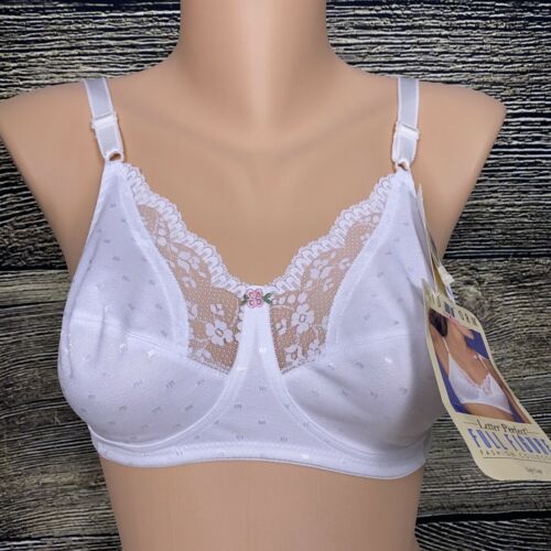 New NWT Vintage Maidenform Letter Perfect 7218 Bra White Size 34C